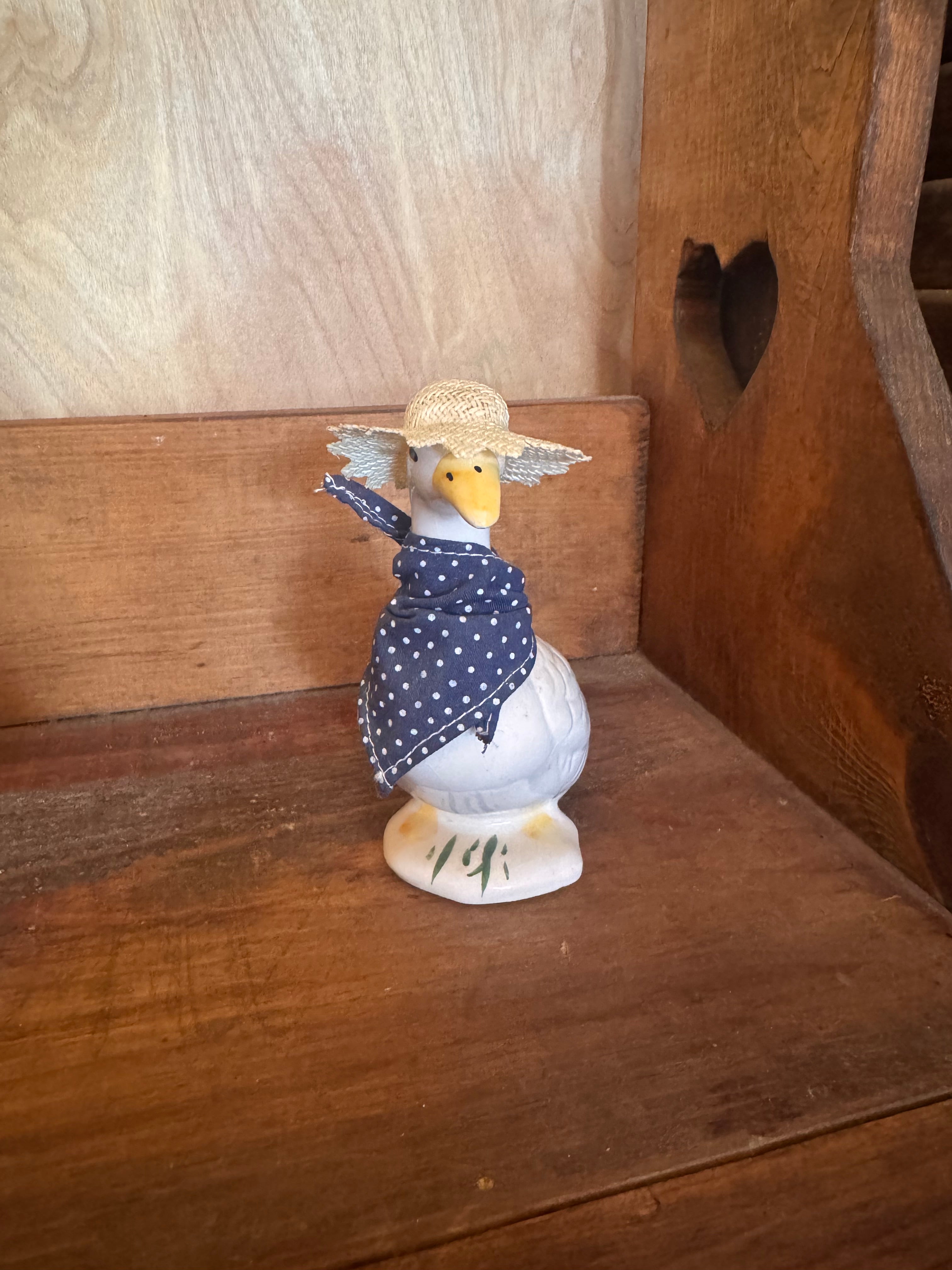 Vintage Ceramic Desk Goose